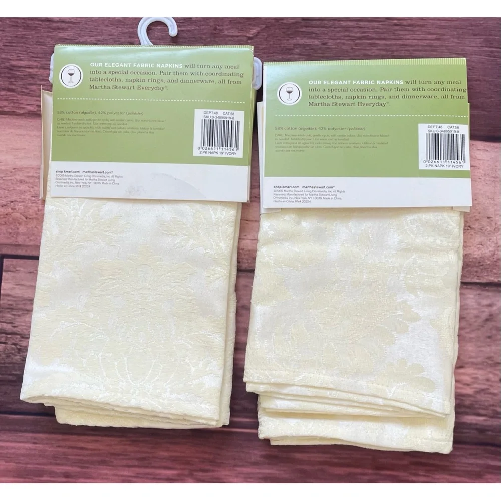 Vintage Martha Stewart Set Of Fabric Classic Damask Ivory Napkins